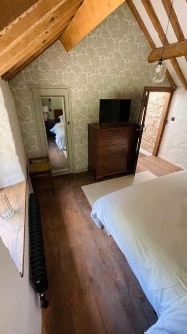 Former Corn Mill Cottage On The North Wales Coast Talacre 외부 사진