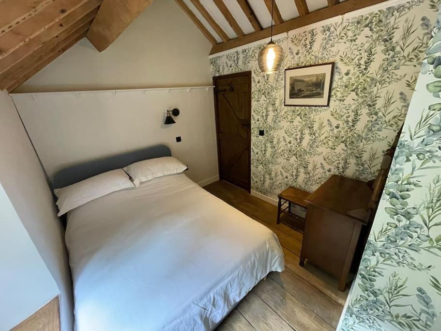 Former Corn Mill Cottage On The North Wales Coast Talacre 외부 사진